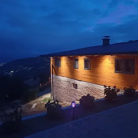 Planinska Kuca Samak *