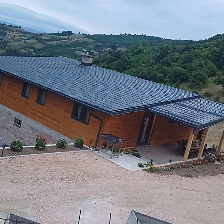 Planinska Kuca Samak