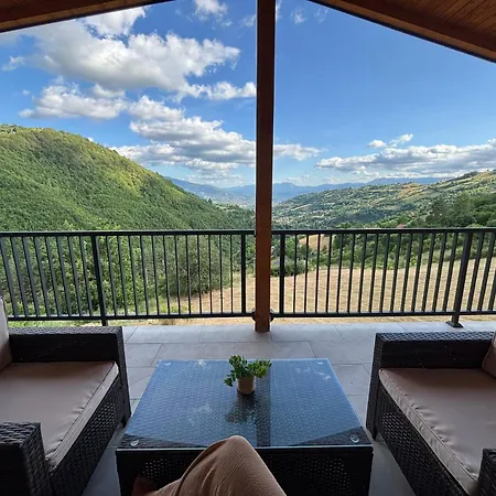 Planinska Kuca Samak Horská chata