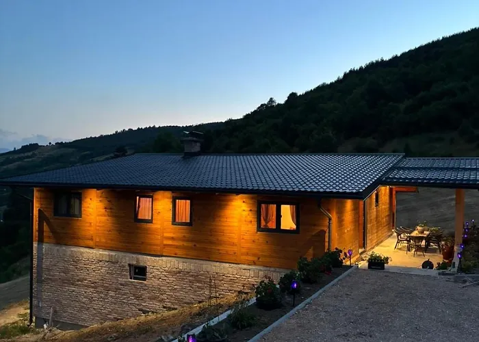 Brvnara Planinska Kuca Samak *